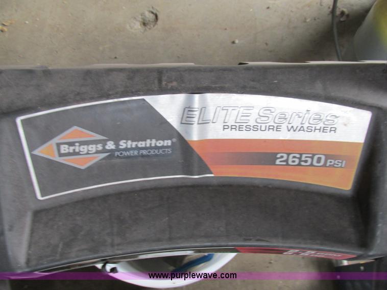 image for item AW9963 Briggs & Stratton Elite power washer