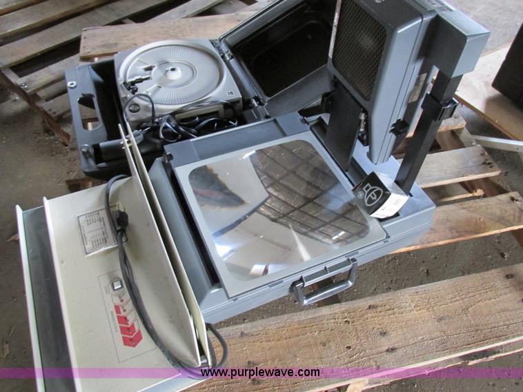 image for item AW9964 Assorted items