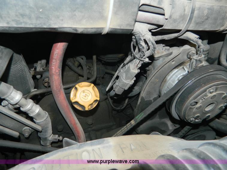 image for item AX9707 1989 Ford Econoline E350 ambulance