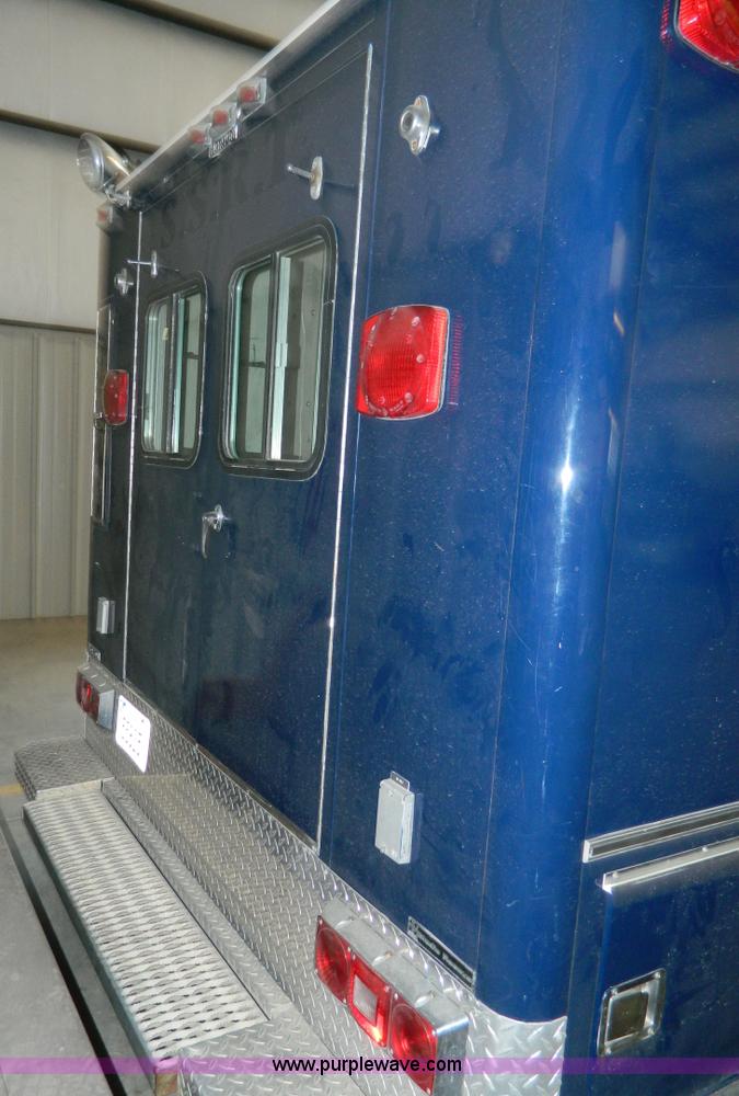 image for item AX9707 1989 Ford Econoline E350 ambulance