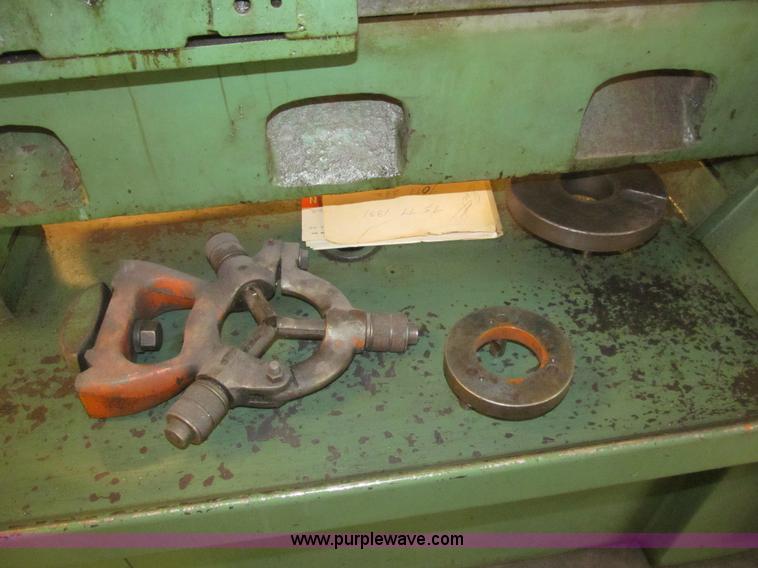 image for item AY9181 1975 South Bend Fourteen metal lathe