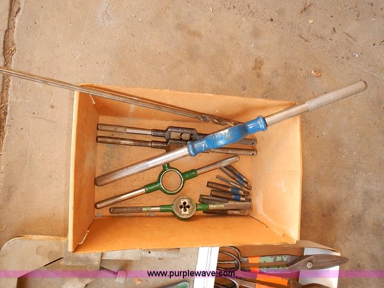 image for item BA9616 Assorted hand tools