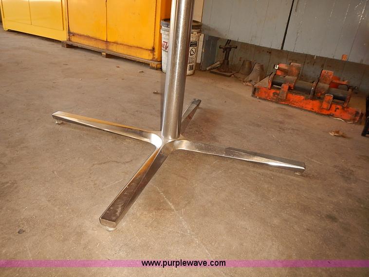 image for item BA9620 (2) round tables