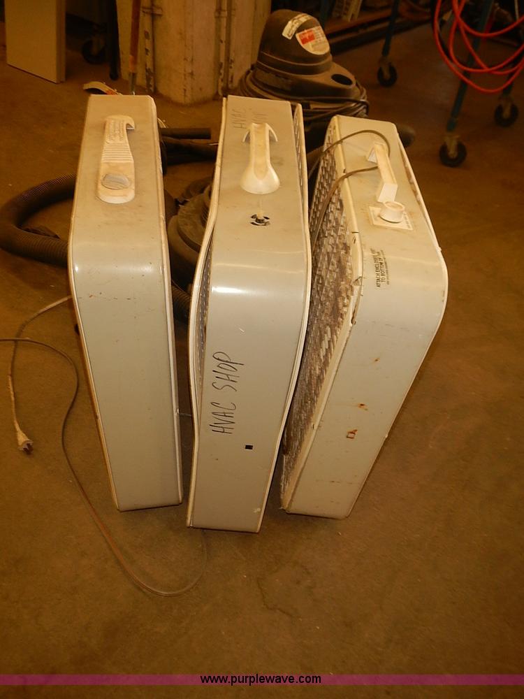 image for item BA9621 Assorted equipment