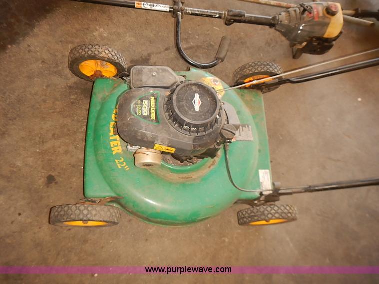 image for item BA9625 Assorted lawn and garden equipment