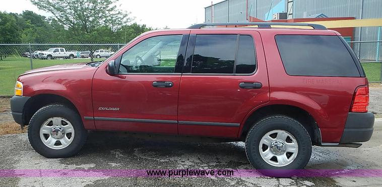 image for item BA9660 2004 Ford Explorer XLS SUV