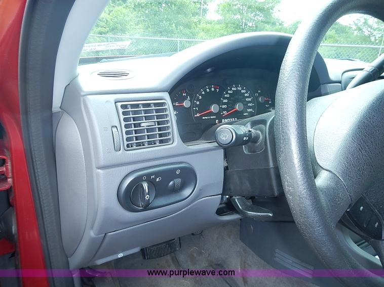 image for item BA9660 2004 Ford Explorer XLS SUV