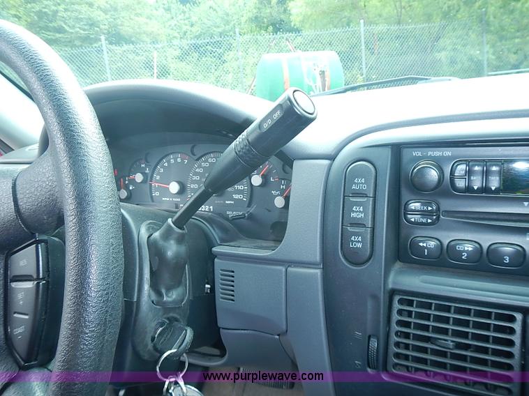 image for item BA9660 2004 Ford Explorer XLS SUV