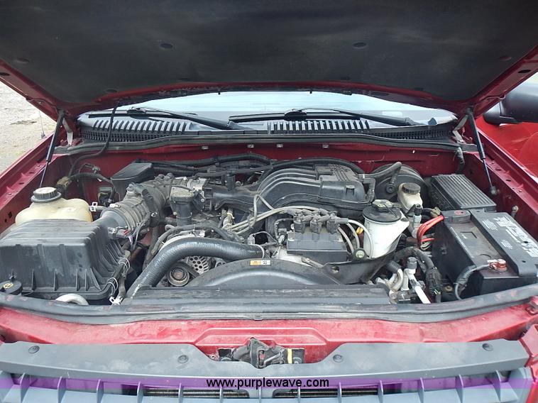 image for item BA9660 2004 Ford Explorer XLS SUV