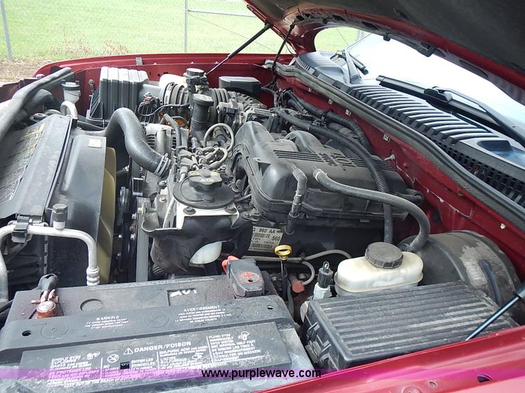 image for item BA9660 2004 Ford Explorer XLS SUV