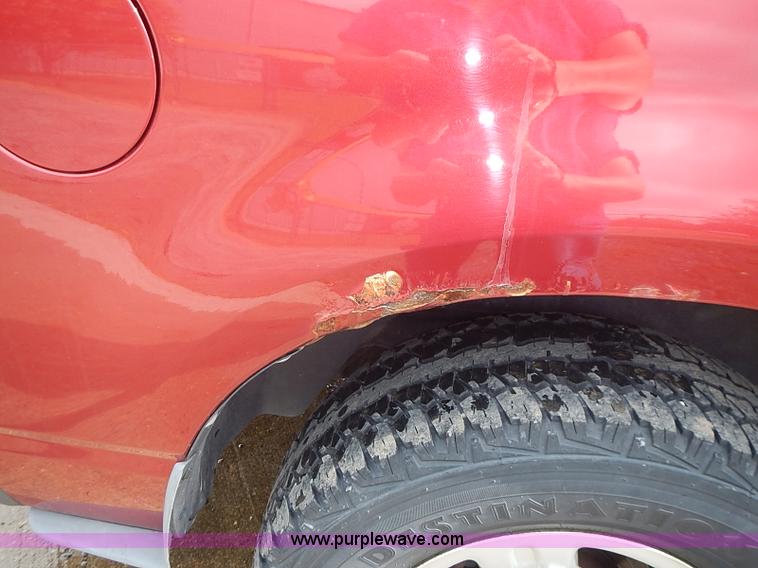 image for item BA9660 2004 Ford Explorer XLS SUV