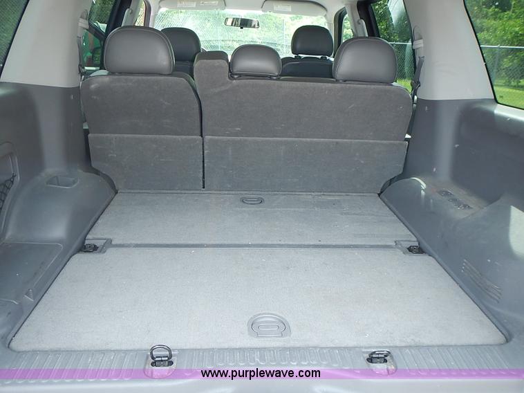 image for item BA9660 2004 Ford Explorer XLS SUV