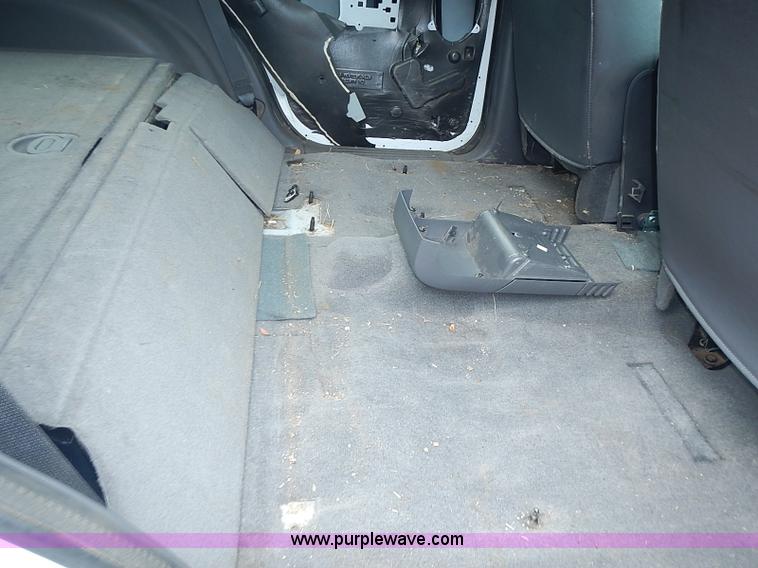 image for item BA9661 2004 Ford Explorer XLS SUV