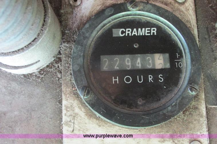 image for item BE9998 Instron hydraulic power supply