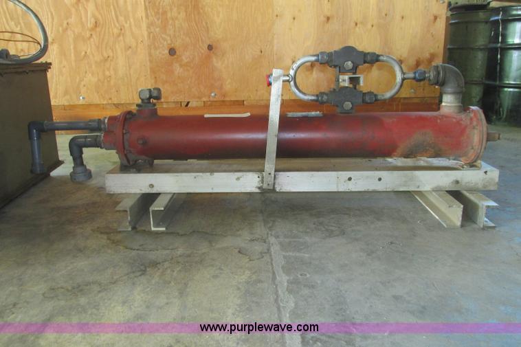 image for item BE9998 Instron hydraulic power supply