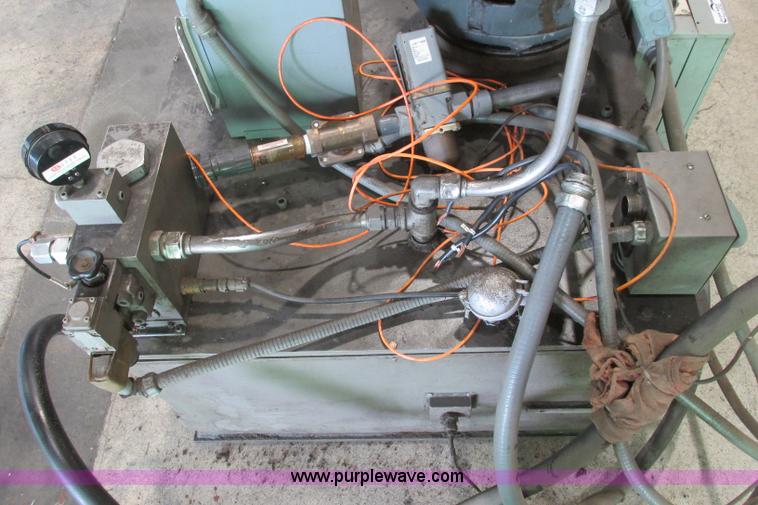 image for item BE9999 Instron hydraulic power supply