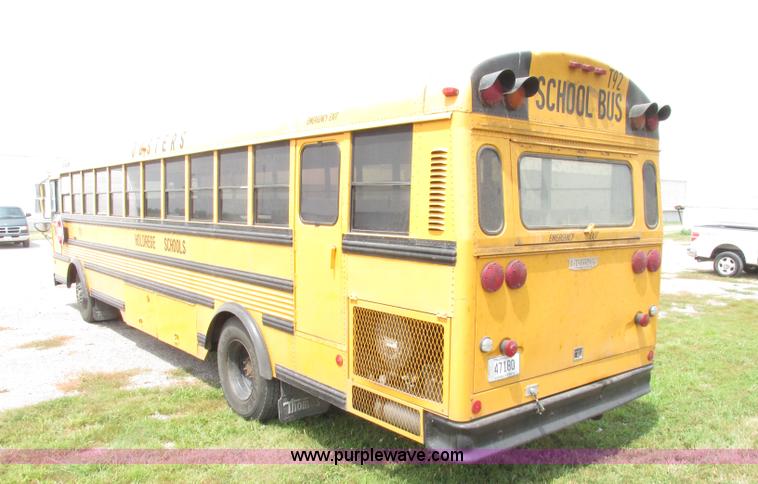 image for item F7489 1992 Thomas Built Saf-T-Liner MVP school bus