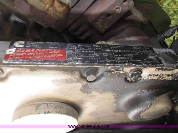 image for item F7489 1992 Thomas Built Saf-T-Liner MVP school bus