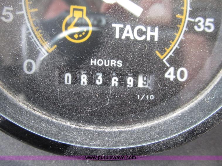 image for item F7489 1992 Thomas Built Saf-T-Liner MVP school bus