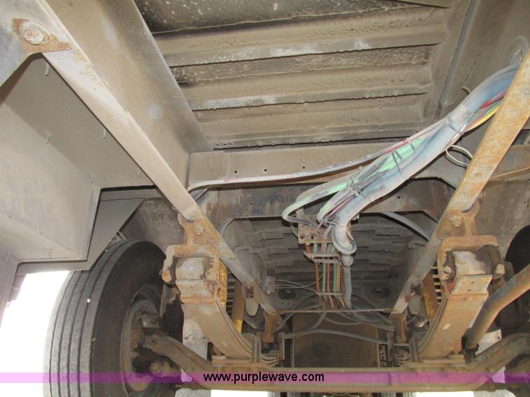 image for item F7489 1992 Thomas Built Saf-T-Liner MVP school bus