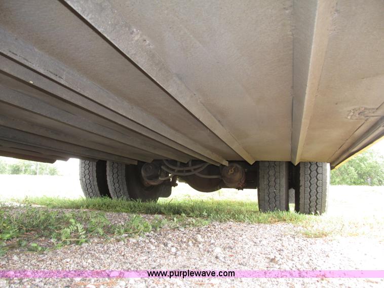 image for item F7489 1992 Thomas Built Saf-T-Liner MVP school bus