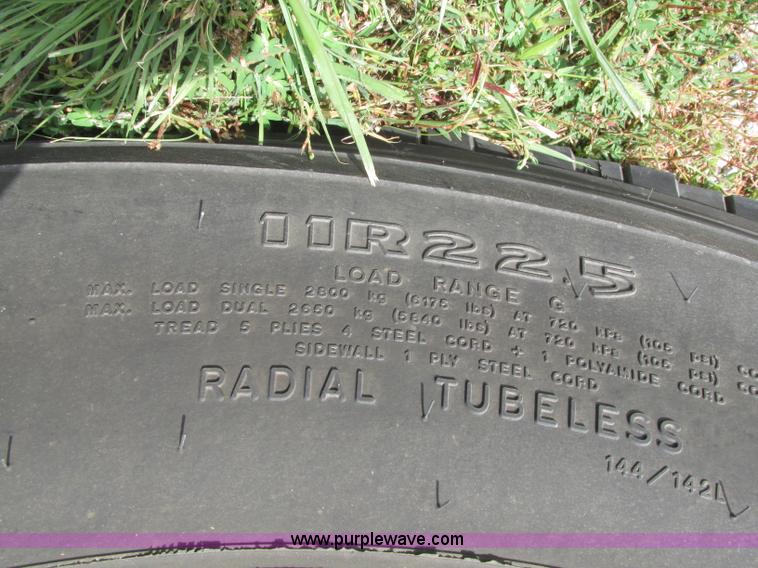 image for item F7489 1992 Thomas Built Saf-T-Liner MVP school bus