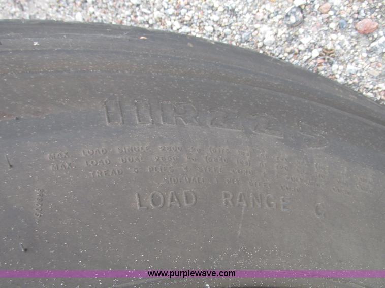 image for item F7489 1992 Thomas Built Saf-T-Liner MVP school bus