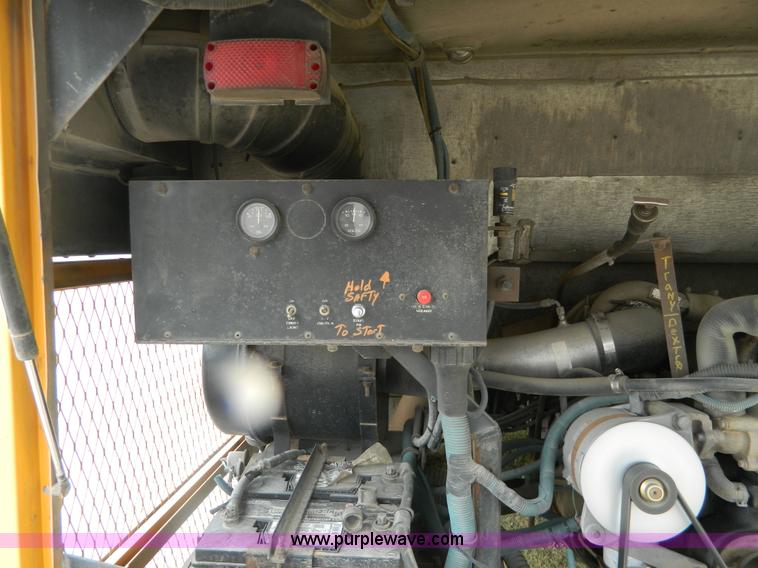 image for item H2425 1991 Thomas Built 3655 bus