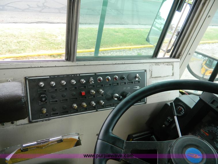 image for item H2426 1995 Blue Bird TC2000 bus