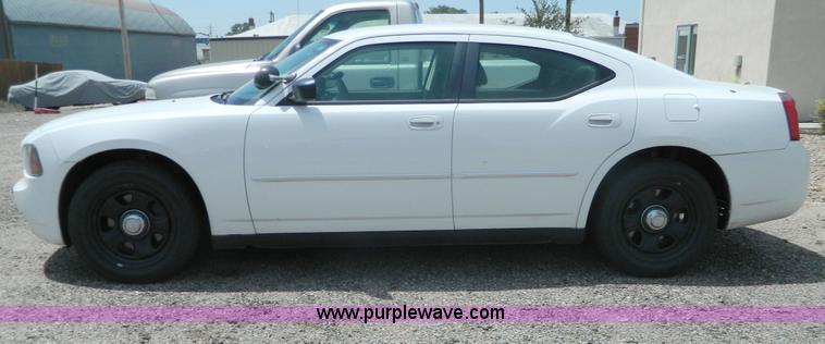 image for item H2442 2010 Dodge Charger