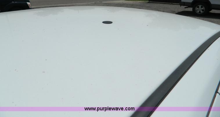 image for item H2442 2010 Dodge Charger