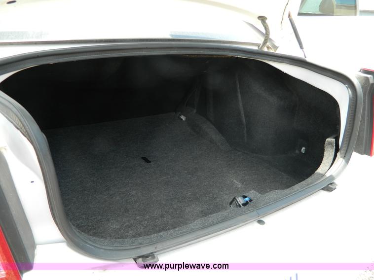 image for item H2442 2010 Dodge Charger