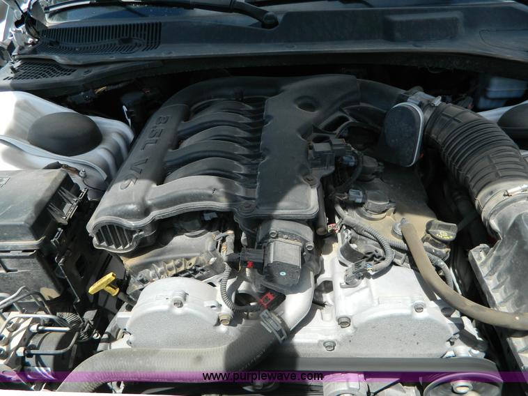 image for item H2442 2010 Dodge Charger