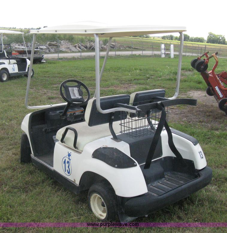 image for item H5281 1997 Yamaha G16A golf cart