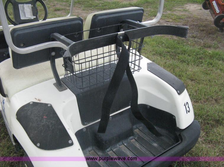 image for item H5281 1997 Yamaha G16A golf cart