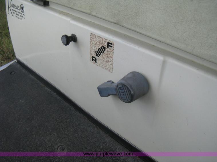 image for item H5281 1997 Yamaha G16A golf cart