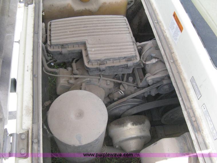 image for item H5282 1997 Yamaha G16A golf cart