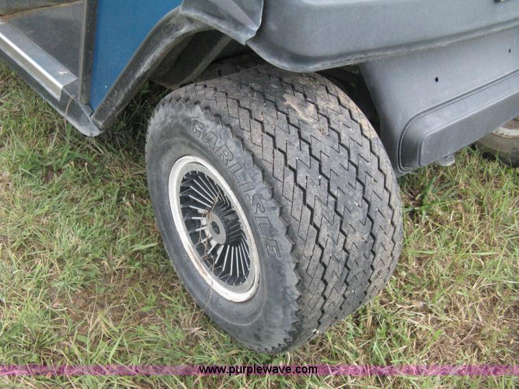 image for item H5283 Ez-go electric golf cart