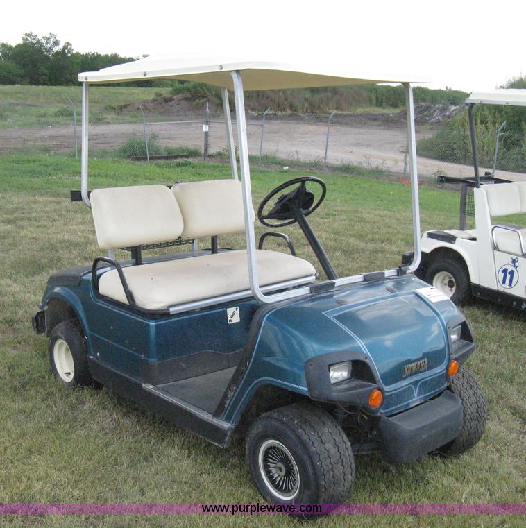 image for item H5286 Yamaha electric golf cart