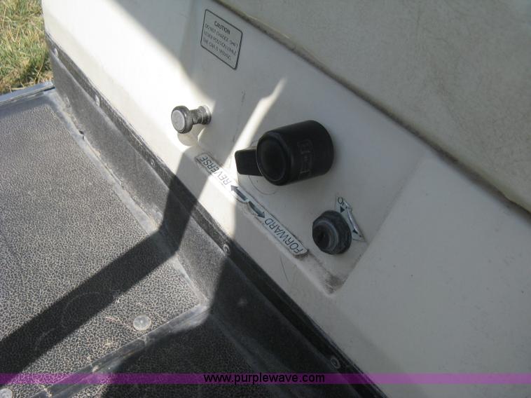 image for item H5287 Yamaha golf cart