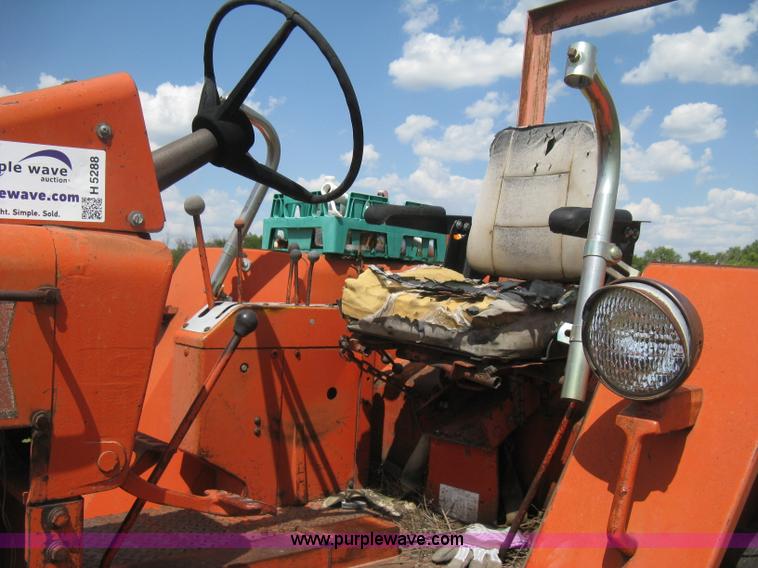 image for item H5288 Allis Chalmers 190XT tractor