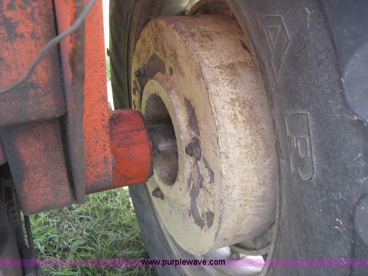 image for item H5288 Allis Chalmers 190XT tractor