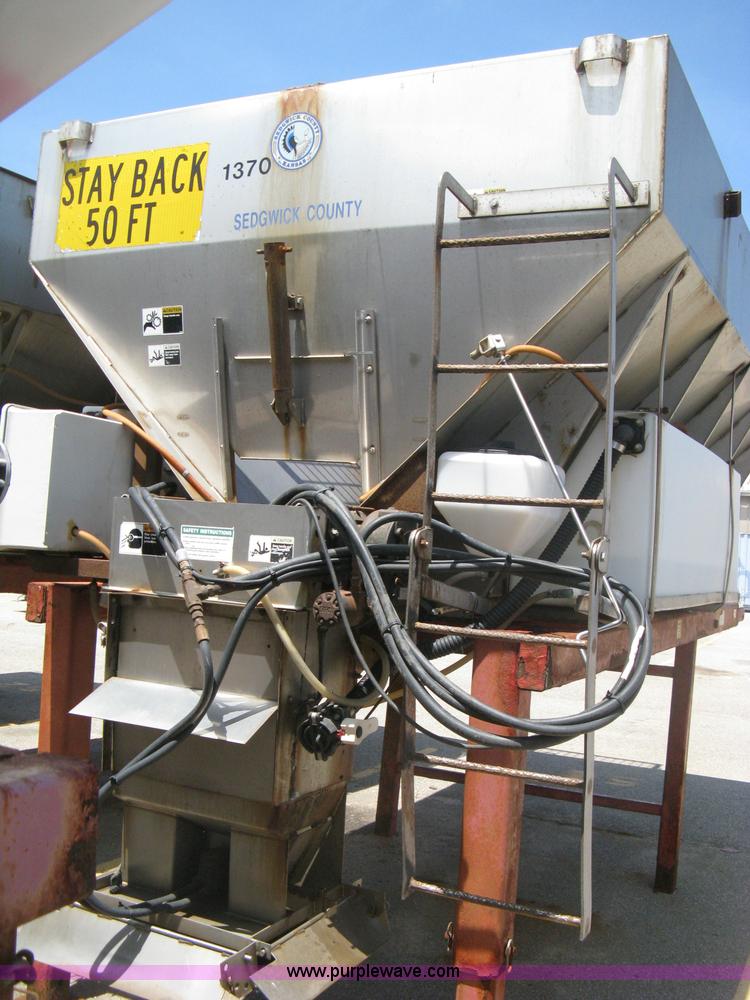 image for item H5304 Henderson slide-in salt/sand spreader