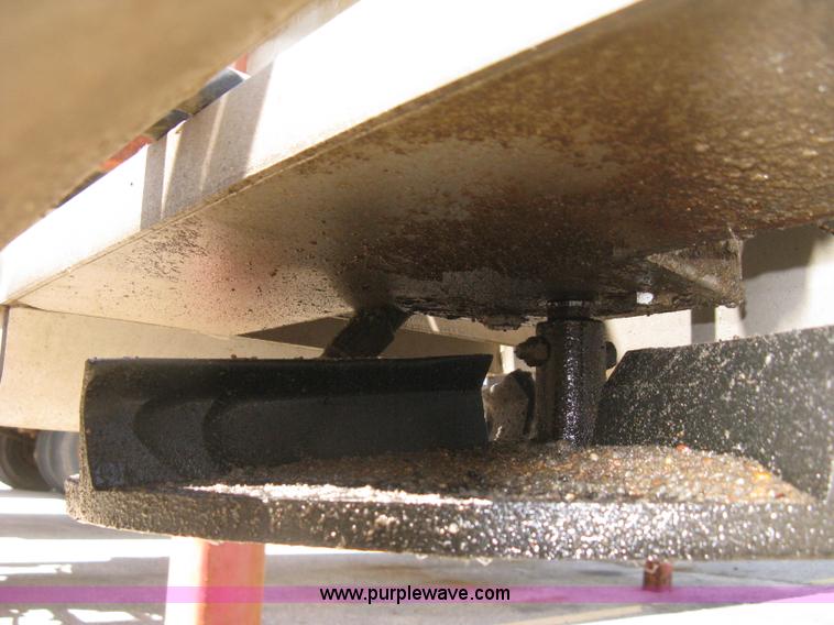 image for item H5304 Henderson slide-in salt/sand spreader