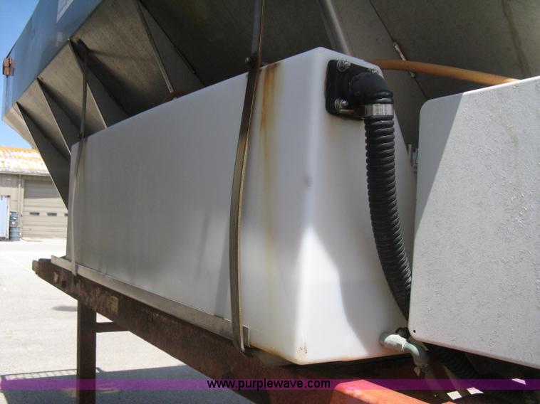 image for item H5304 Henderson slide-in salt/sand spreader