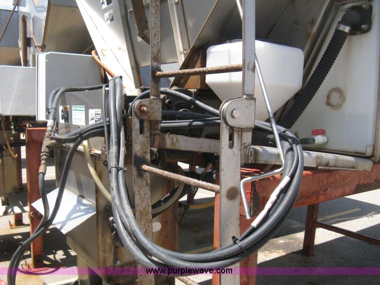 image for item H5304 Henderson slide-in salt/sand spreader