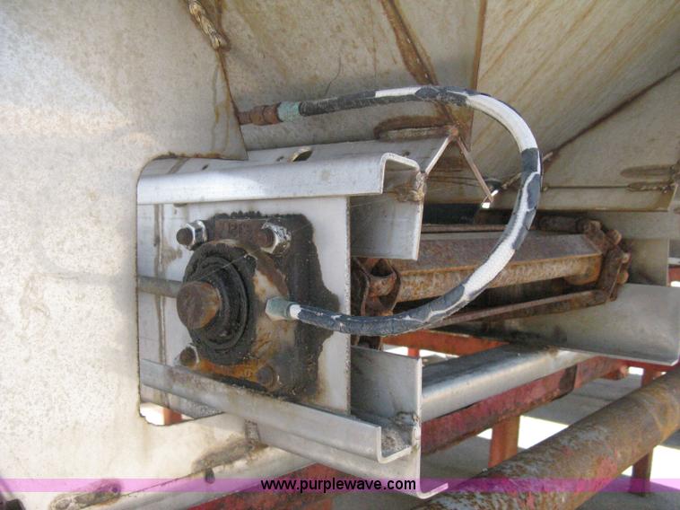 image for item H5304 Henderson slide-in salt/sand spreader