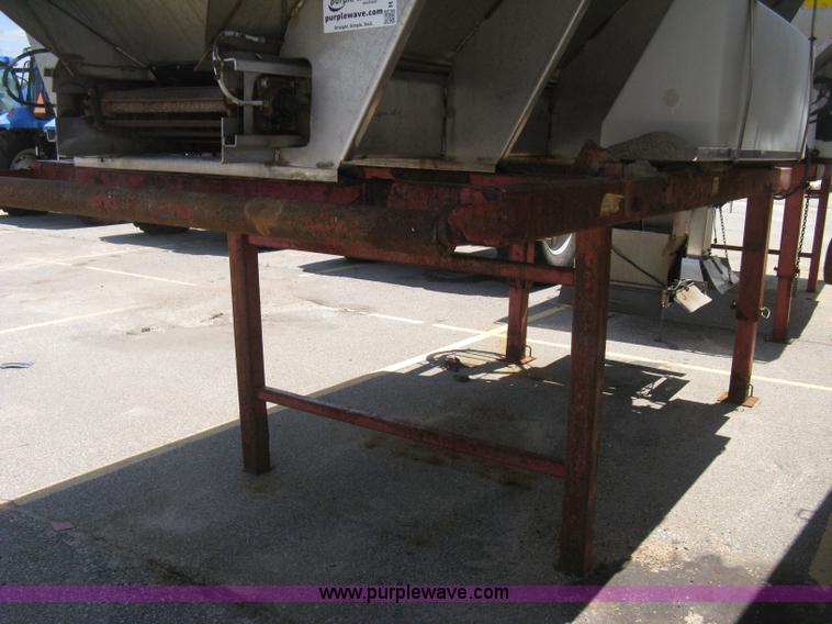 image for item H5304 Henderson slide-in salt/sand spreader