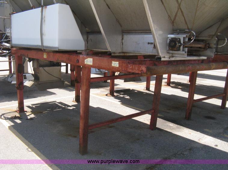 image for item H5304 Henderson slide-in salt/sand spreader