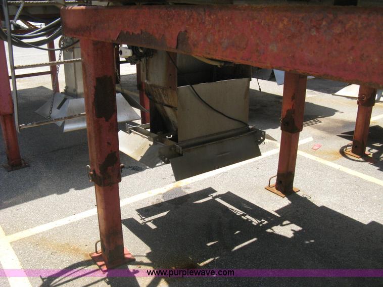 image for item H5304 Henderson slide-in salt/sand spreader